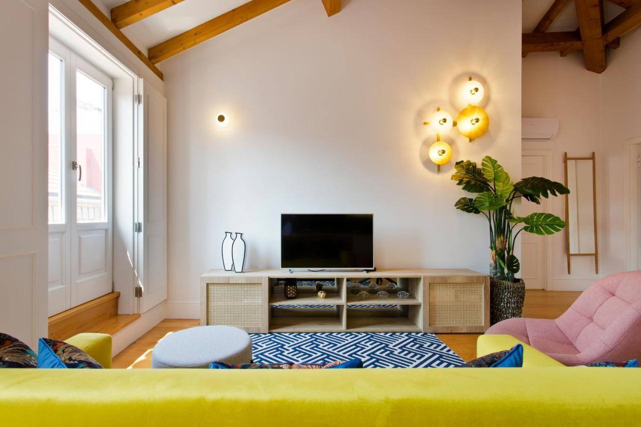 Boutique Rentals-The Alma Apt W/ Balcony OOporto Exteriör bild